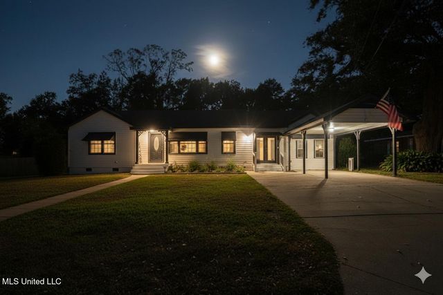 709 Rich Avenue, Gulfport, MS 39501