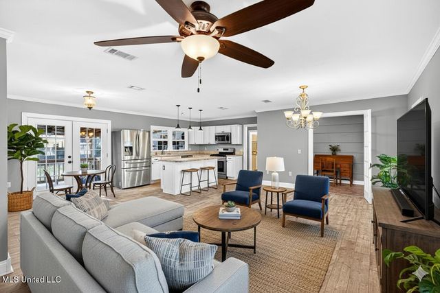 709 Rich Avenue, Gulfport, MS 39501