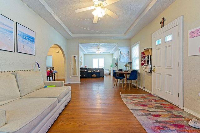 609 S Crawford Avenue, Norman, OK 73069