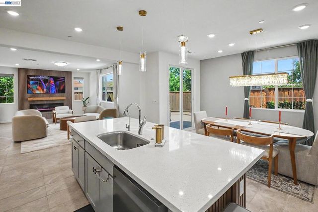 5408 Mazant Loop, Antioch, CA 94531