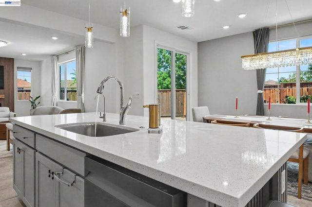 5408 Mazant Loop, Antioch, CA 94531