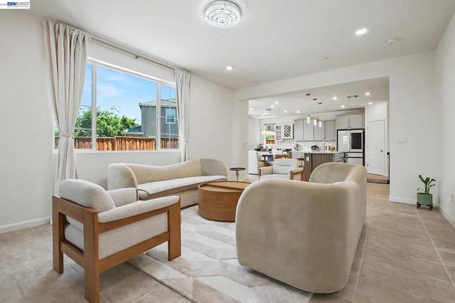 5408 Mazant Loop, Antioch, CA 94531