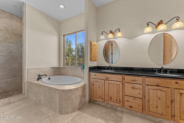 14305 E CAREFREE Highway, Scottsdale, AZ 85262