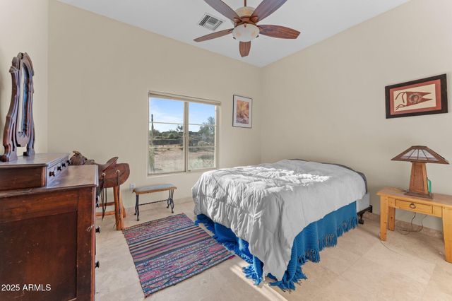 14305 E CAREFREE Highway, Scottsdale, AZ 85262