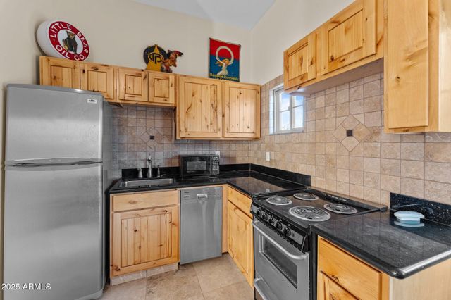 14305 E CAREFREE Highway, Scottsdale, AZ 85262