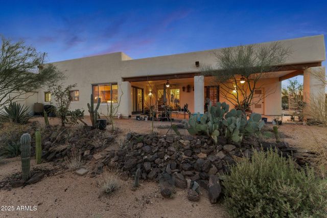 14305 E CAREFREE Highway, Scottsdale, AZ 85262