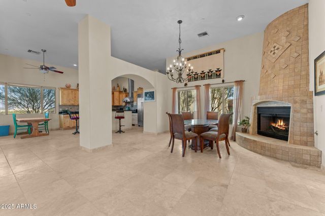 14305 E CAREFREE Highway, Scottsdale, AZ 85262