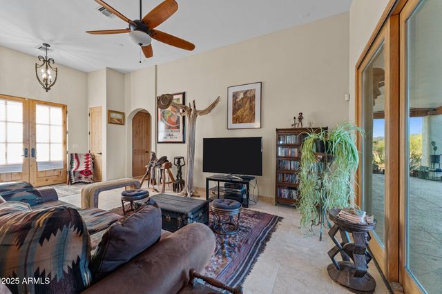 14305 E CAREFREE Highway, Scottsdale, AZ 85262