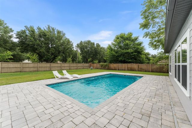 4512 NW 80TH ROAD, Gainesville, FL 32653