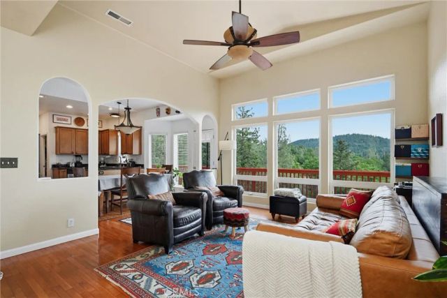 14000 Nelson Lane, Cobb, CA 95426