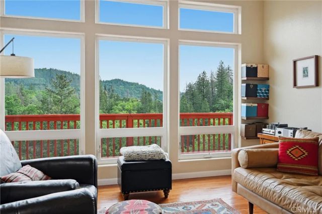 14000 Nelson Lane, Cobb, CA 95426