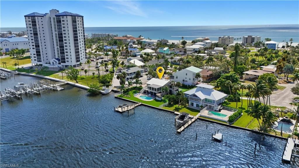 205 Bayview AVE, FORT MYERS BEACH, FL 33931 — exterior