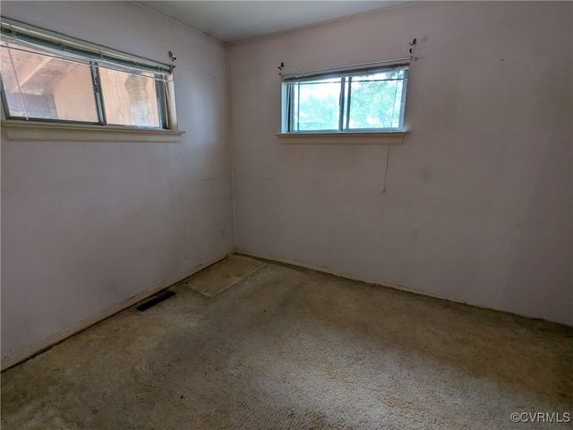 4924 Glenspring Rd, Richmond, VA 23223