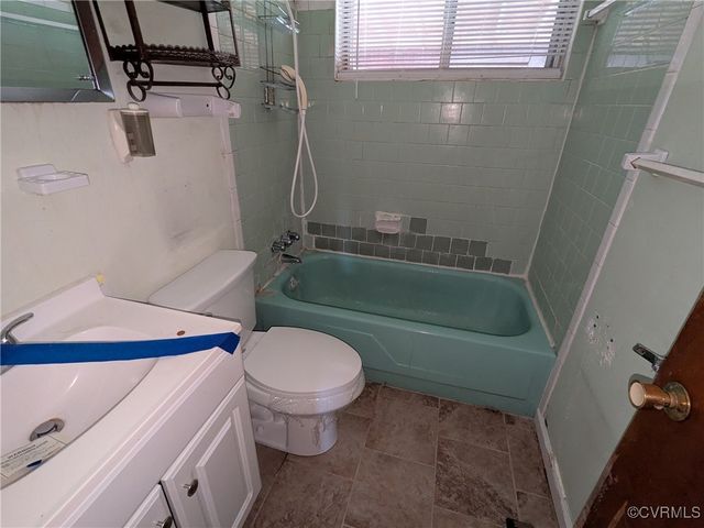 4924 Glenspring Rd, Richmond, VA 23223