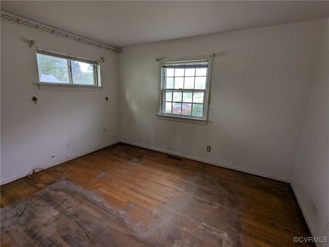 4924 Glenspring Rd, Richmond, VA 23223