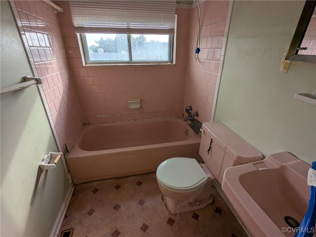 4924 Glenspring Rd, Richmond, VA 23223