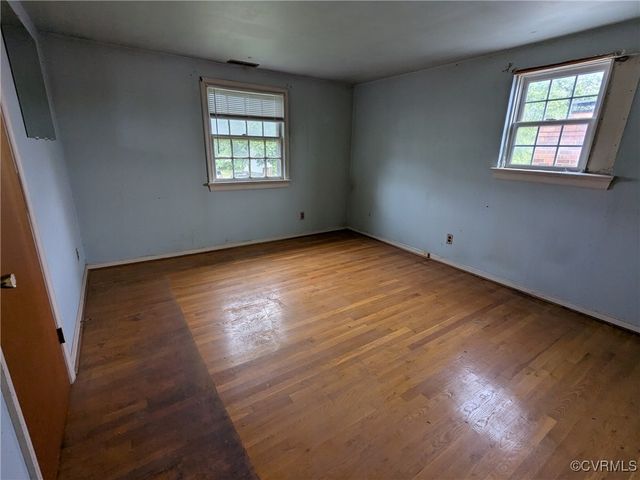 4924 Glenspring Rd, Richmond, VA 23223