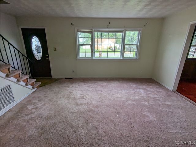 4924 Glenspring Rd, Richmond, VA 23223