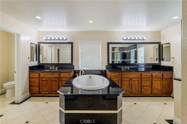 2272 Mary Clare Street, Corona, CA 92882