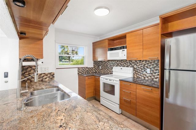 2948 CLARK ROAD 121, Sarasota, FL 34231