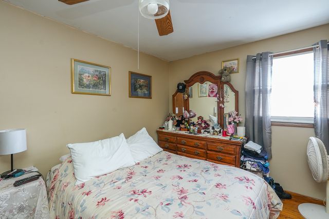 260 W Country Court, Bourbonnais, IL 60914