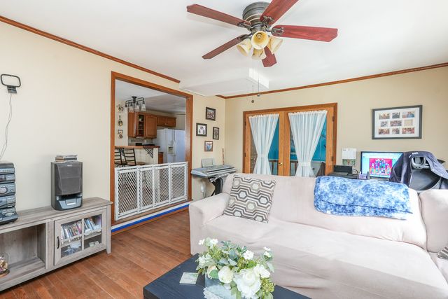 260 W Country Court, Bourbonnais, IL 60914