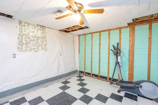 260 W Country Court, Bourbonnais, IL 60914