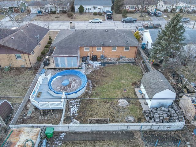 260 W Country Court, Bourbonnais, IL 60914