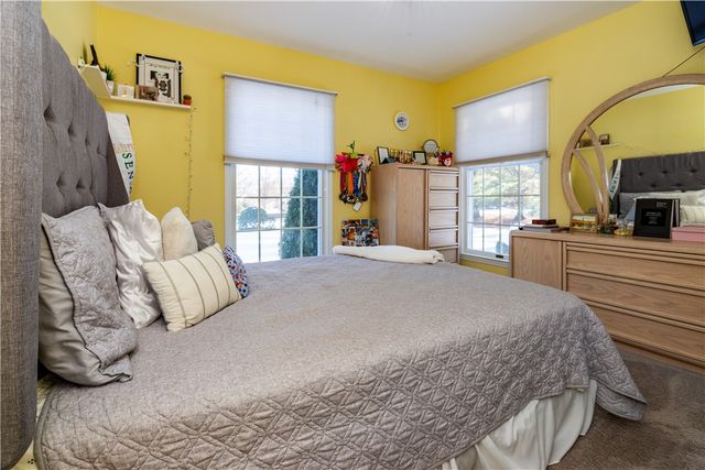 87 Mann School Road, Smithfield, RI 02917