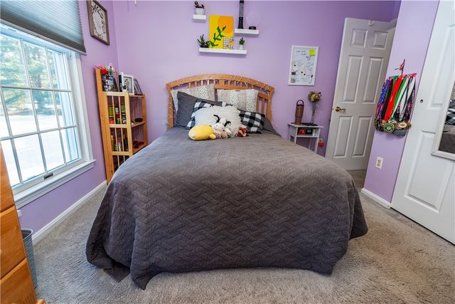 87 Mann School Road, Smithfield, RI 02917