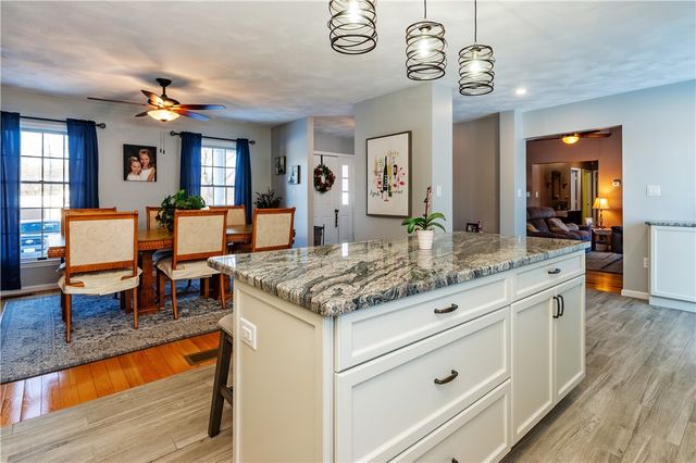 87 Mann School Road, Smithfield, RI 02917