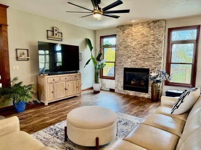 2187 PALMER DRIVE, Green Bay, WI 54311