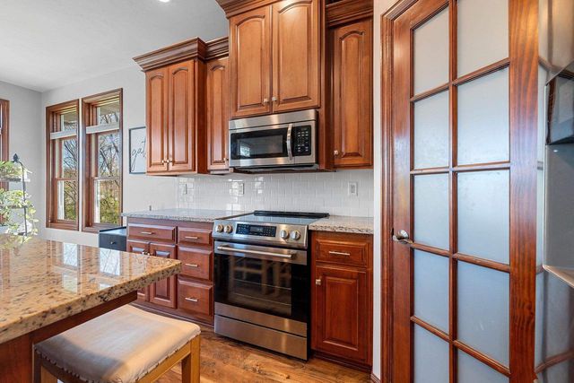 2187 PALMER DRIVE, Green Bay, WI 54311