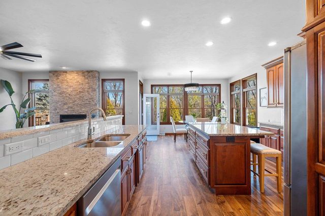 2187 PALMER DRIVE, Green Bay, WI 54311