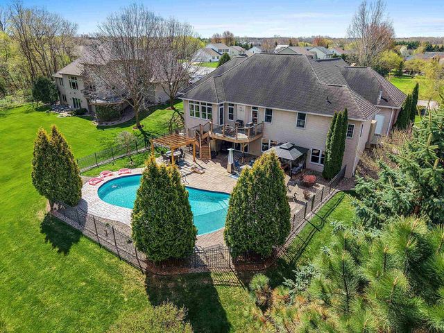 2187 PALMER DRIVE, Green Bay, WI 54311