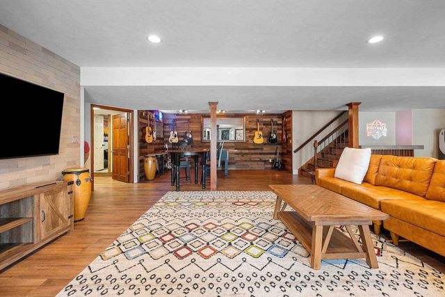 2187 PALMER DRIVE, Green Bay, WI 54311