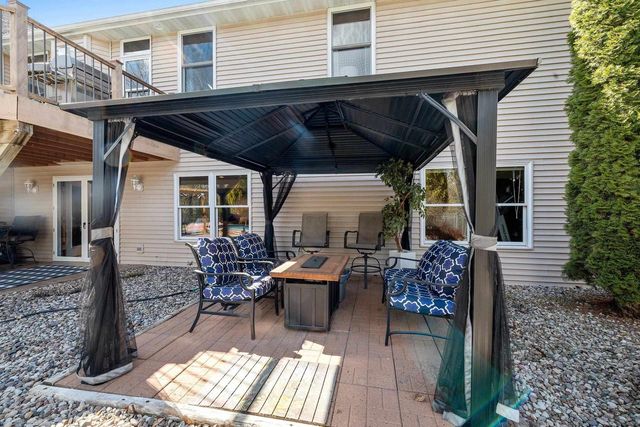 2187 PALMER DRIVE, Green Bay, WI 54311