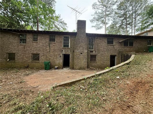 2807 Leisure Woods Lane, Decatur, GA 30034