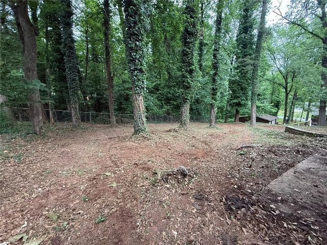 2807 Leisure Woods Lane, Decatur, GA 30034