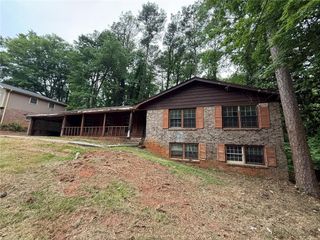 2807 Leisure Woods Lane, Decatur, GA 30034