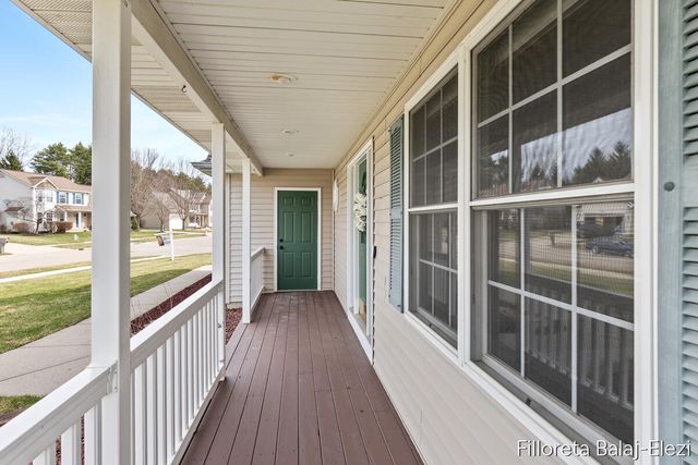 5071 Haddon Hall Drive, Holt, MI 48842