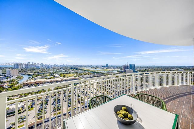 1745 E Hallandale Beach Boulevard 2407W, Hallandale Beach, FL 33009