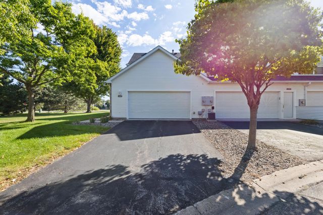 11379 Chisholm Circle NE F, Blaine, MN 55449