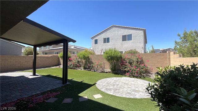 1816 Luxor Lights Avenue, North Las Vegas, NV 89081