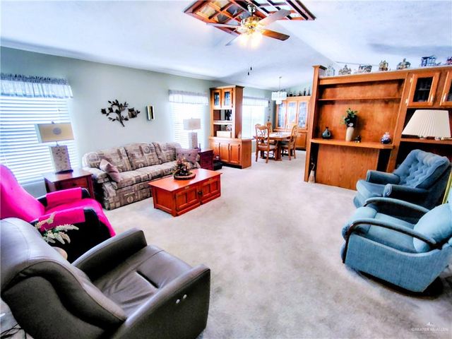 2235 Hidalgo Street, Mercedes, TX 78570