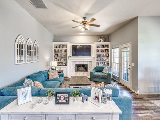 2613 Jills Trail, Edmond, OK 73012