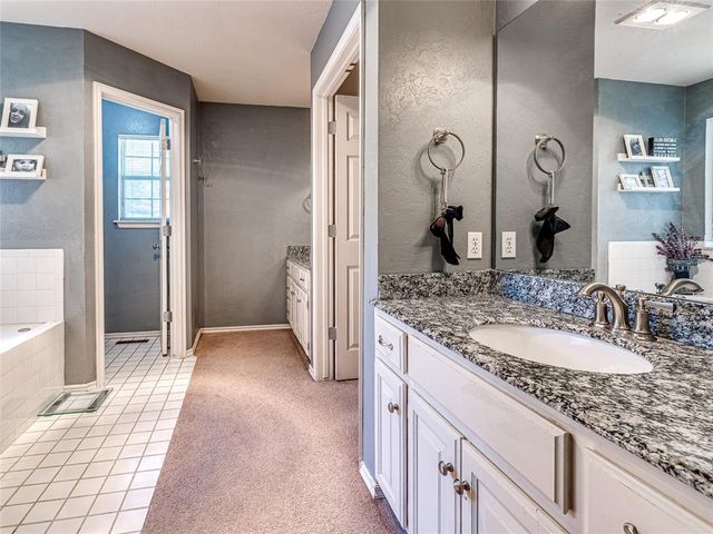 2613 Jills Trail, Edmond, OK 73012