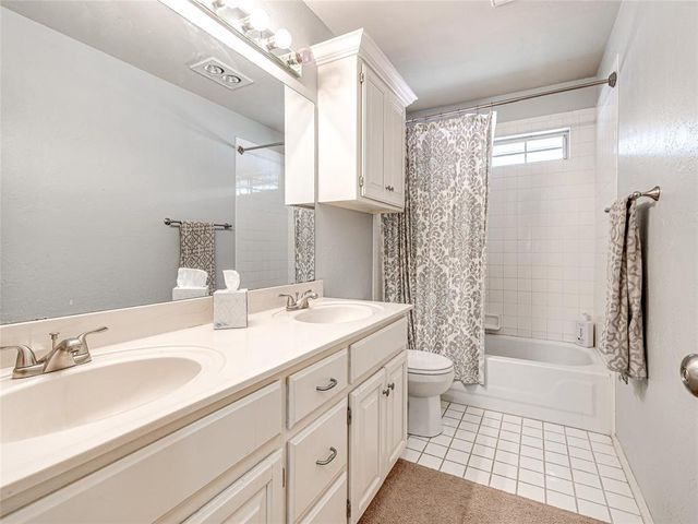 2613 Jills Trail, Edmond, OK 73012