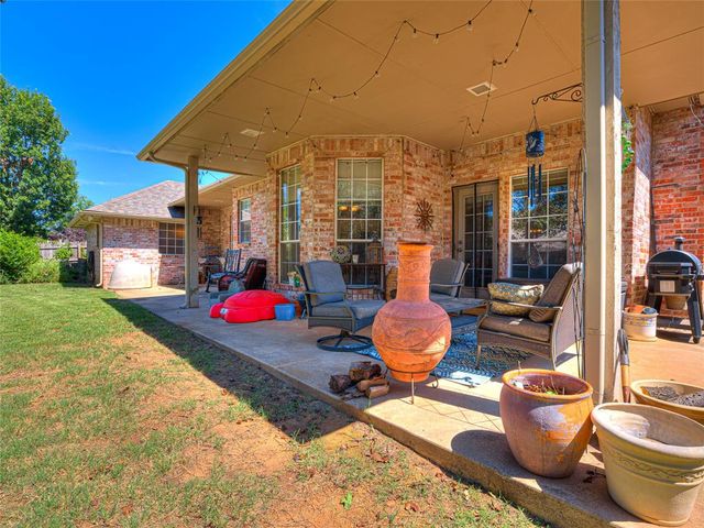 2613 Jills Trail, Edmond, OK 73012