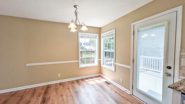 3416 Bradfield Dr, Clarksville, TN 37042